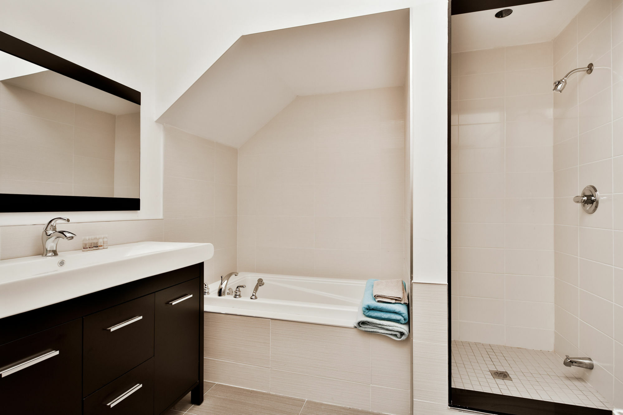 Apartament Le St-Lau Loft Montreal Zewnętrze zdjęcie